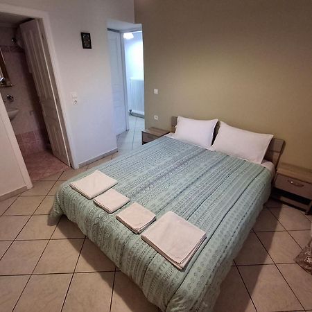 Stefanos Family Apartment Lefkada City Ngoại thất bức ảnh